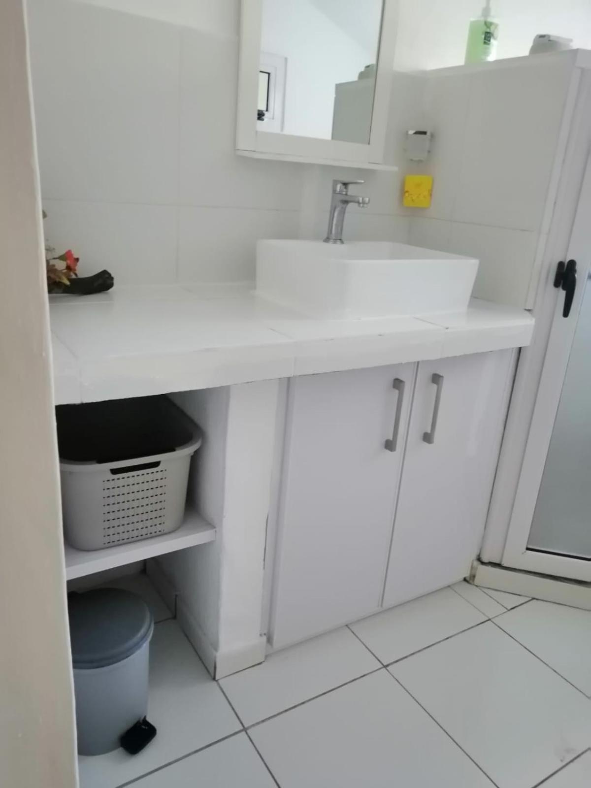 Koeuris Apartment La Gaulette Cameră foto